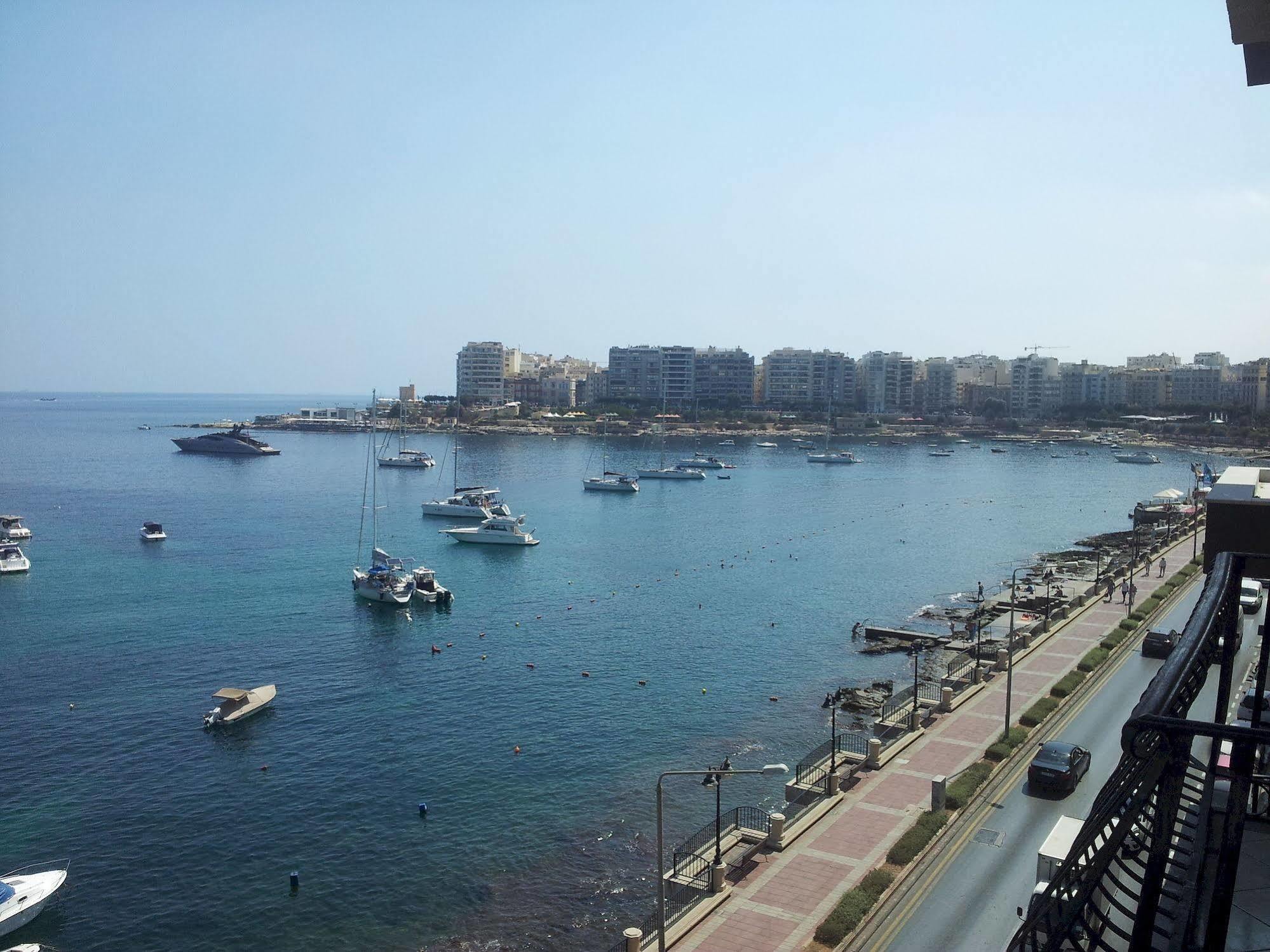 Spinola Bay Top Floor Seafront 3 Bedroom Apartment With Panoramic Sea Views - By Getawaysmalta Saint Julian's 外观 照片