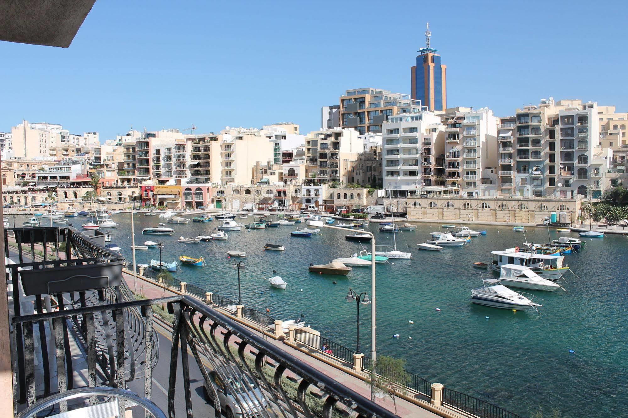 Spinola Bay Top Floor Seafront 3 Bedroom Apartment With Panoramic Sea Views - By Getawaysmalta Saint Julian's 外观 照片